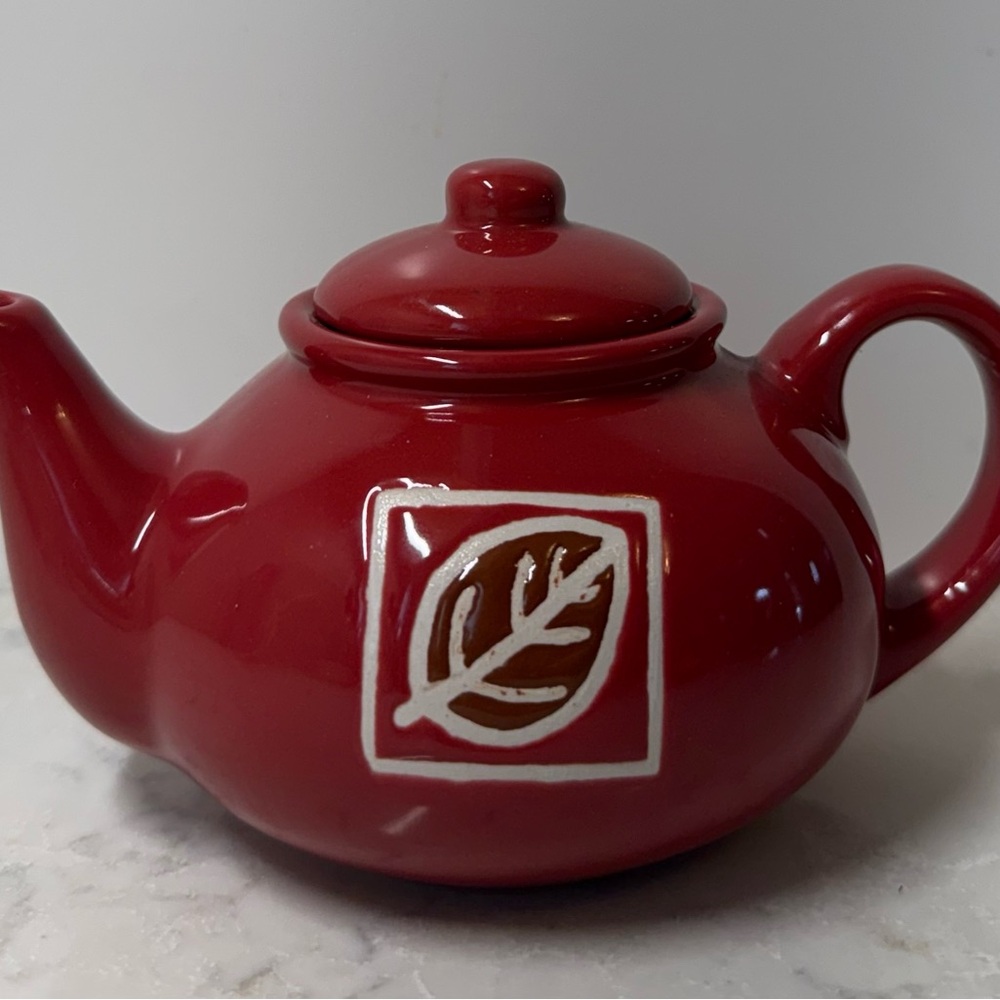 Source Unknown Red Teapot with Leaf Motif
